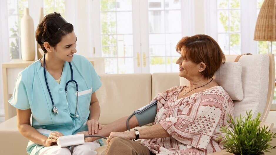 How Home Health Care Services Can Improve Daily Life for Seniors