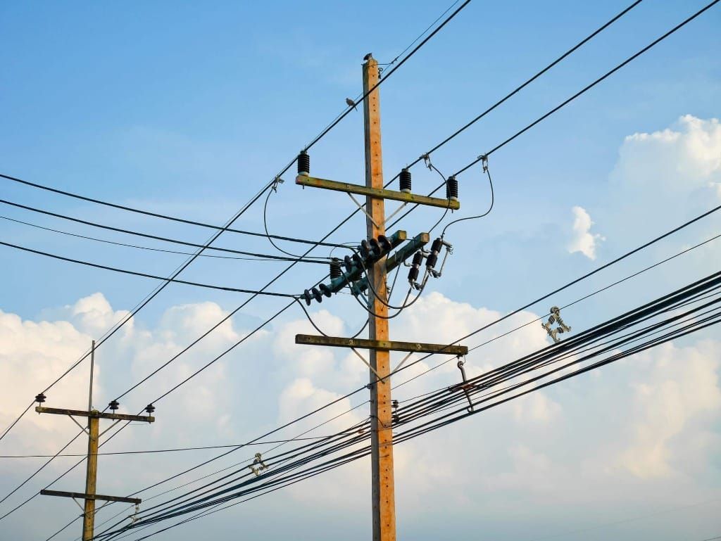 Utility Pole Attachment Laws – Access Rates Disputes and Network Deployment